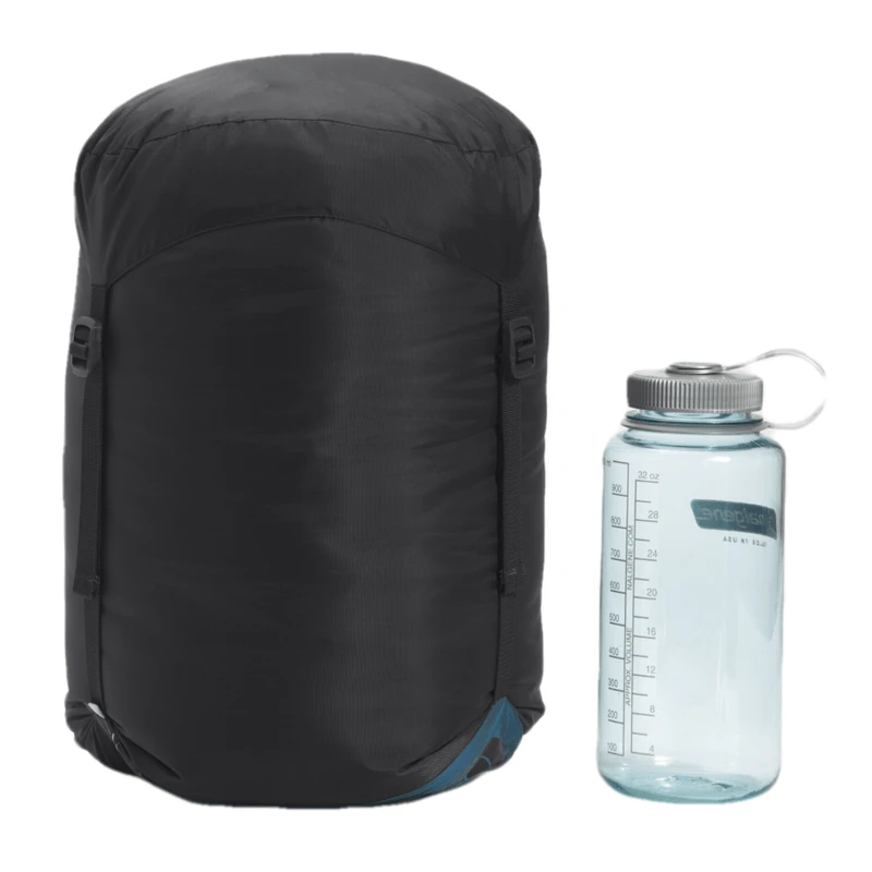 The North Face Cat's Meow Eco 20°F Sleeping Bag - Women's 4 The North Face Cat's Meow Eco 20°F Sleeping Bag - Women's - Image 2